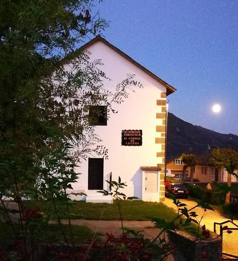 El Cordal De Laciana Caboalles de Abajo Esterno foto