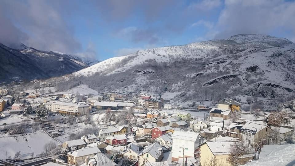 El Cordal De Laciana Caboalles de Abajo Esterno foto