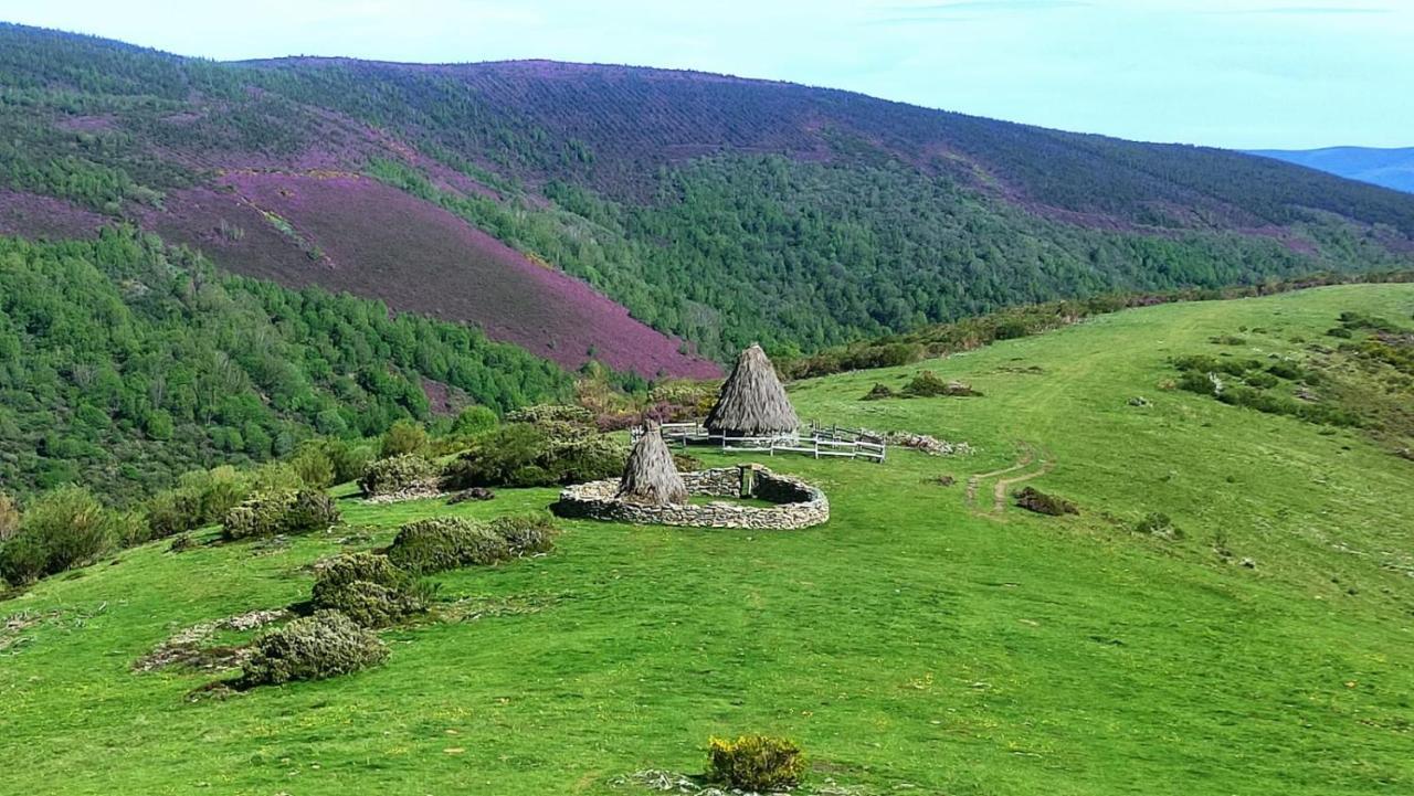 El Cordal De Laciana Caboalles de Abajo Esterno foto